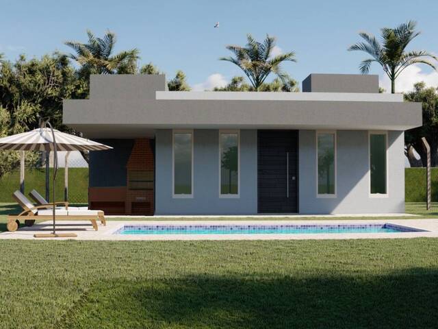 Casa para Venda em Ibiúna - 4