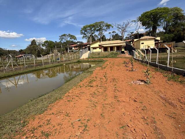 #9 - Casa para Venda em Ibiúna - SP - 2