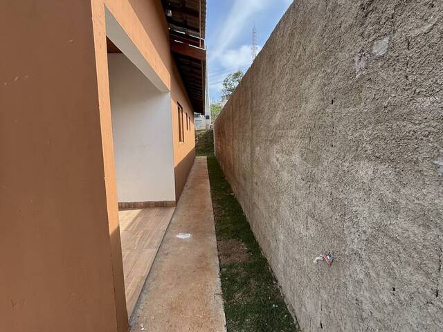 Casa para Venda em Ibiúna - 5