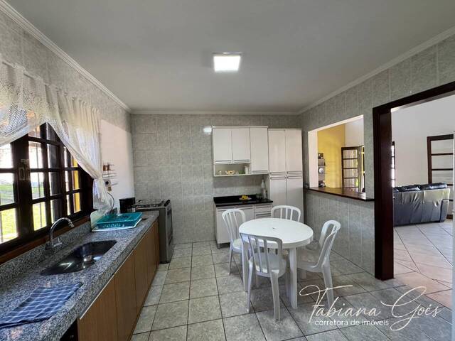 #13 - Casa para Venda em São Roque - SP - 3